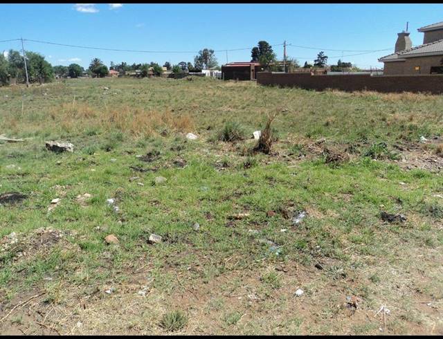LAND FOR SALE IN JAMESONPARK